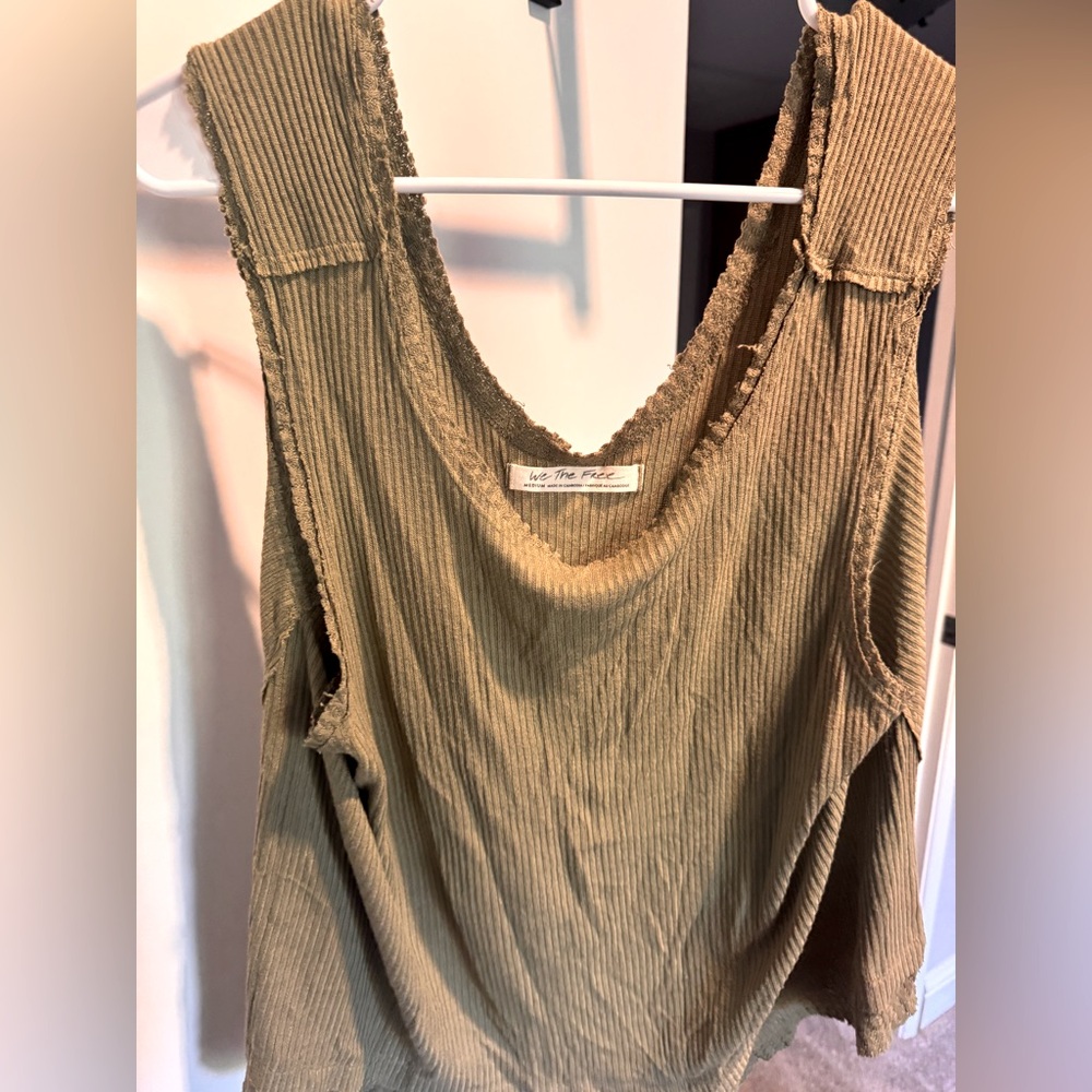 Olive Ribbed Tank Top - Picture 2 of 4